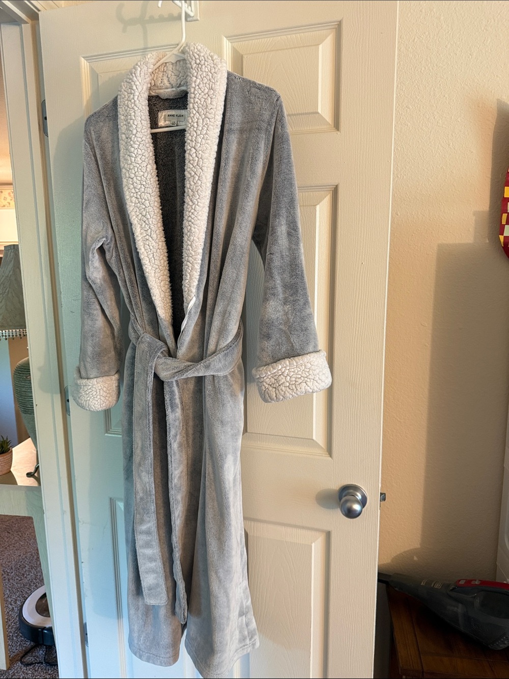 Plush Anne Klein Bathrobe L/XL